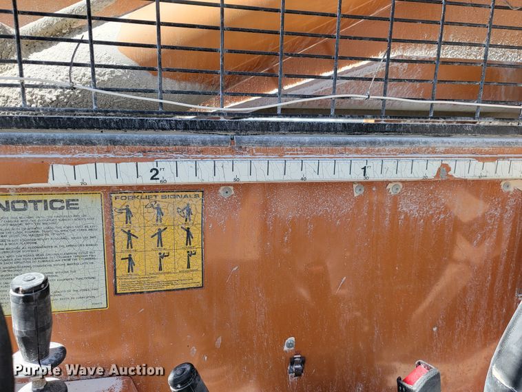 image for item JL9578 2004 Lull 1044C-54  telehandler