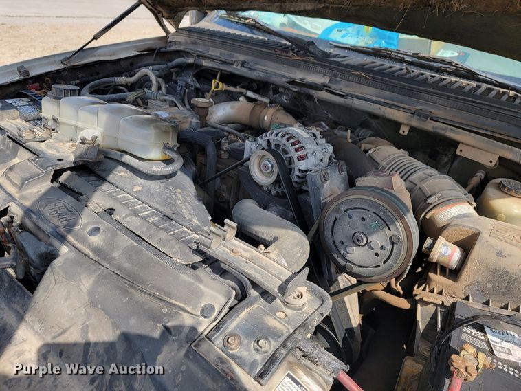 image for item JL9597 1999 Ford F450 Super Duty  bucket truck