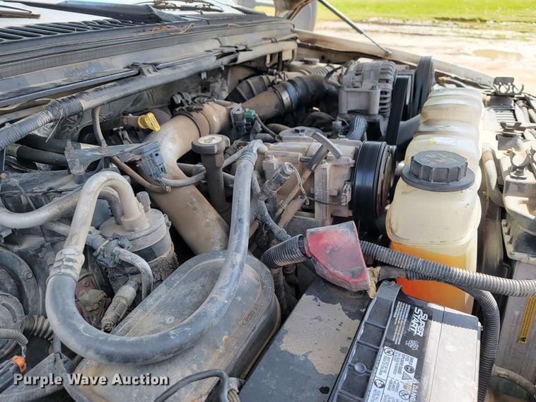 image for item JL9597 1999 Ford F450 Super Duty  bucket truck