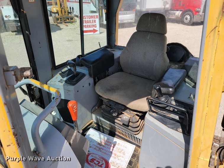 image for item JL9600 1999 John Deere 450H  dozer