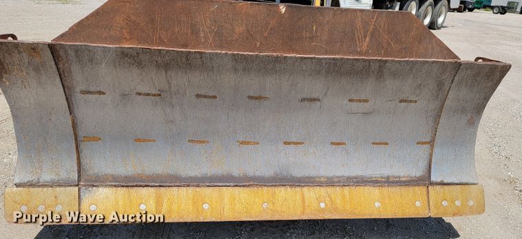 image for item JL9600 1999 John Deere 450H  dozer