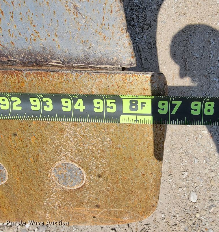 image for item JL9600 1999 John Deere 450H  dozer