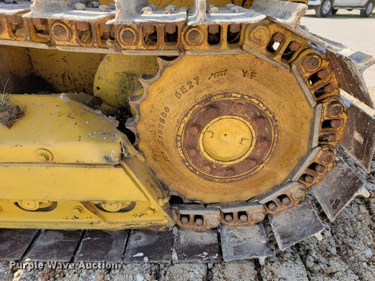 image for item JL9600 1999 John Deere 450H  dozer