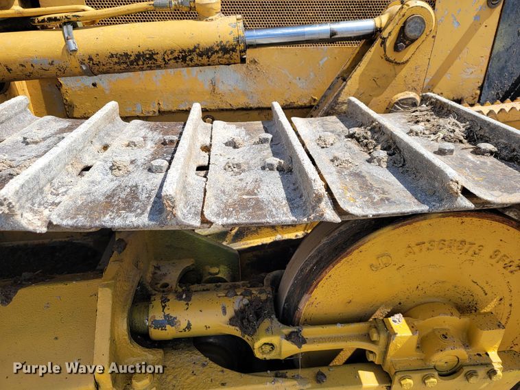 image for item JL9600 1999 John Deere 450H  dozer