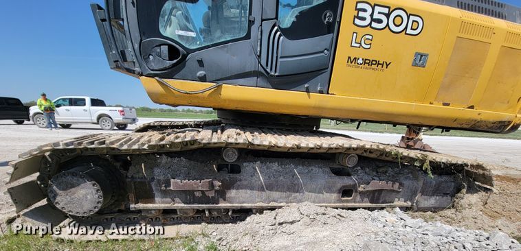 image for item JL9670 2008 John Deere 350D LC  excavator