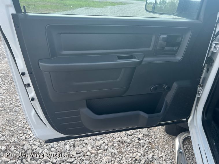 image for item JN9299 2011 Dodge Ram 5500HD  utility / service truck