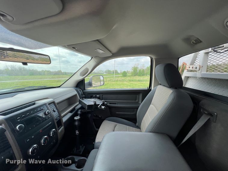 image for item JN9299 2011 Dodge Ram 5500HD  utility / service truck