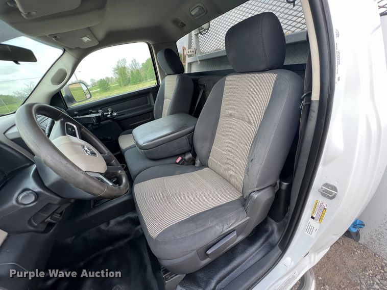 image for item JN9299 2011 Dodge Ram 5500HD  utility / service truck