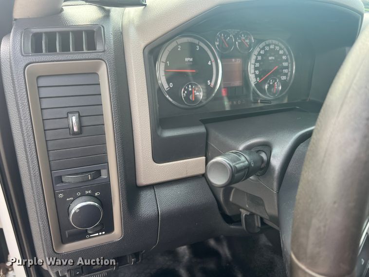 image for item JN9299 2011 Dodge Ram 5500HD  utility / service truck