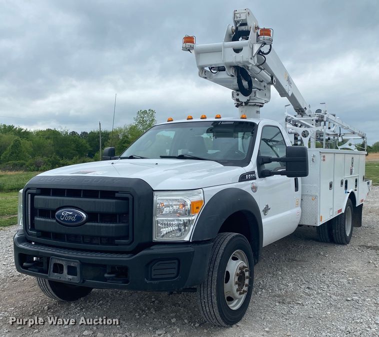 image for item JU9194 2016 Ford F550 Super Duty  bucket truck