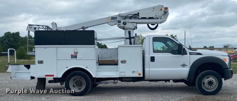 image for item JU9194 2016 Ford F550 Super Duty  bucket truck