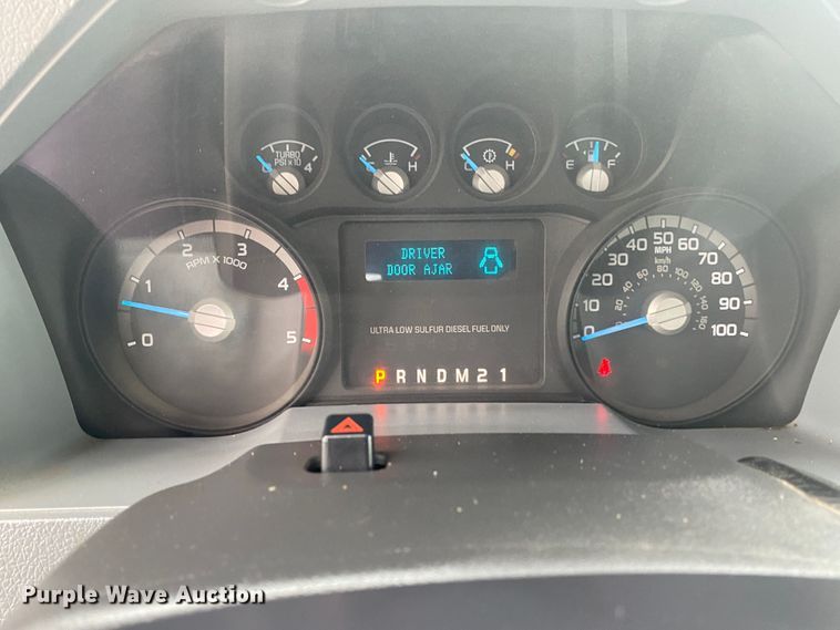 image for item JU9194 2016 Ford F550 Super Duty  bucket truck