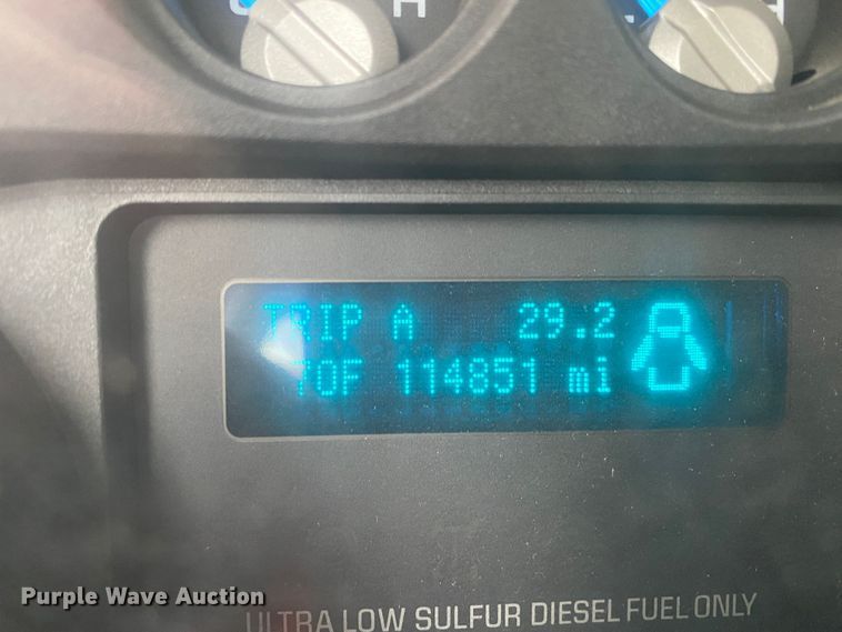 image for item JU9194 2016 Ford F550 Super Duty  bucket truck