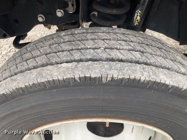 image for item JU9194 2016 Ford F550 Super Duty  bucket truck