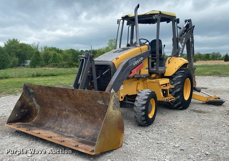 image for item JU9195 2007 Volvo BL60  backhoe