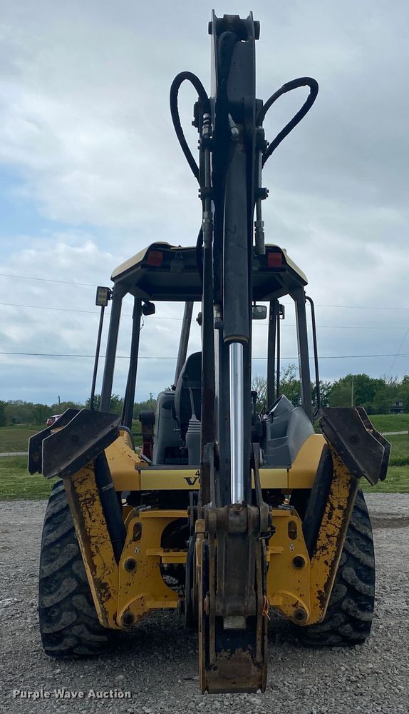 image for item JU9195 2007 Volvo BL60  backhoe