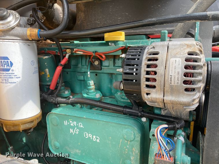 image for item JU9195 2007 Volvo BL60  backhoe