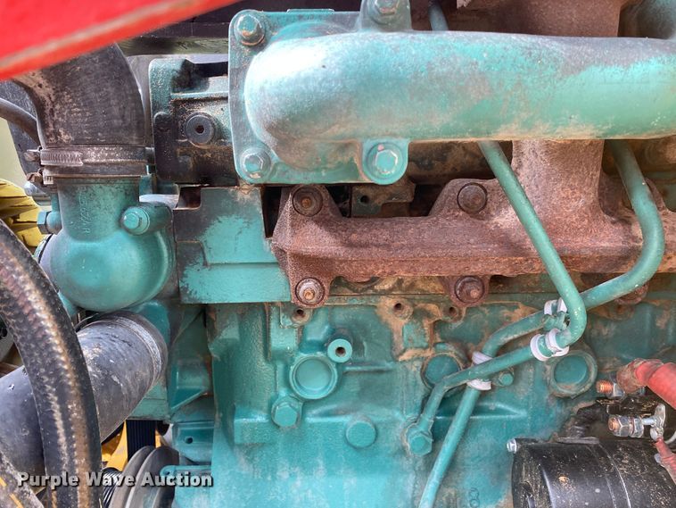 image for item JU9195 2007 Volvo BL60  backhoe