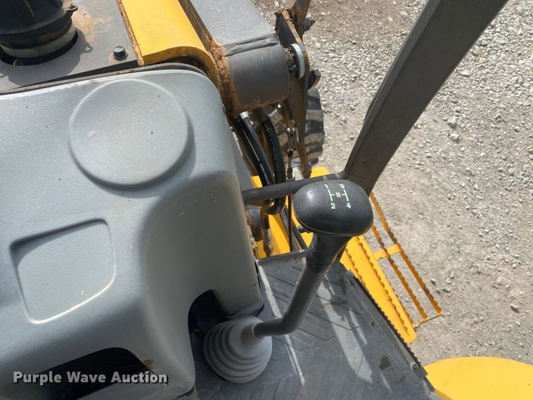 image for item JU9195 2007 Volvo BL60  backhoe