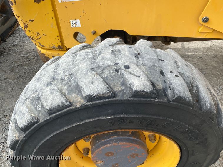 image for item JU9195 2007 Volvo BL60  backhoe