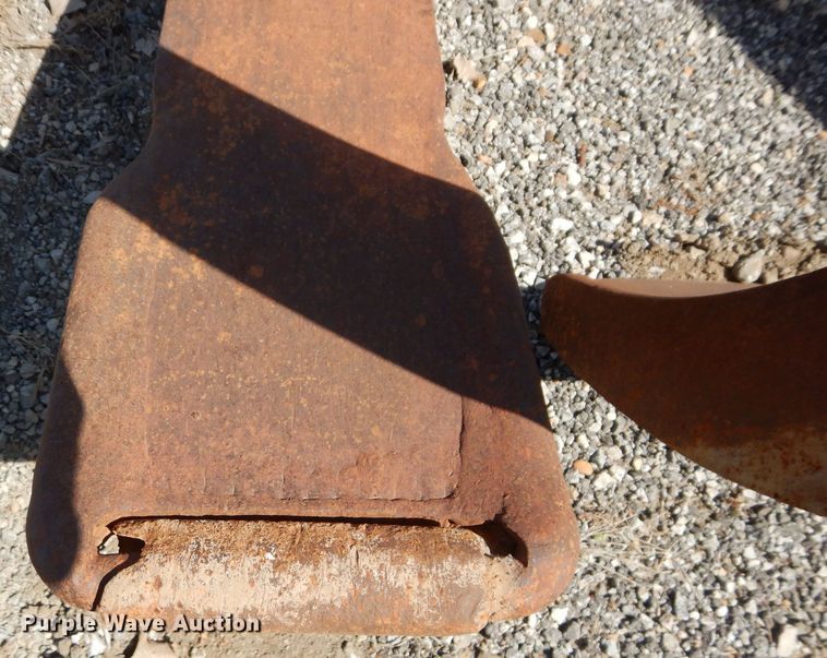 image for item JX9170 Rockland  grapple forks