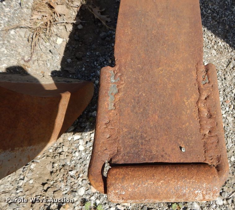 image for item JX9170 Rockland  grapple forks