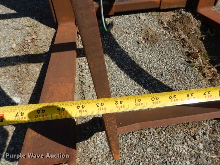 image for item JX9170 Rockland  grapple forks