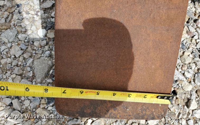 image for item JX9175 NPK GR3040  scrap grapple