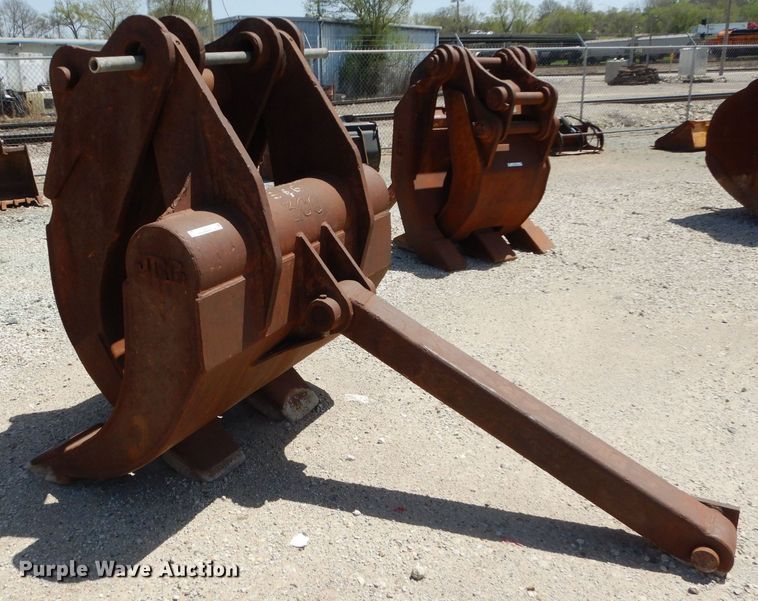 image for item JX9176 JRB  4'W scrap grapple