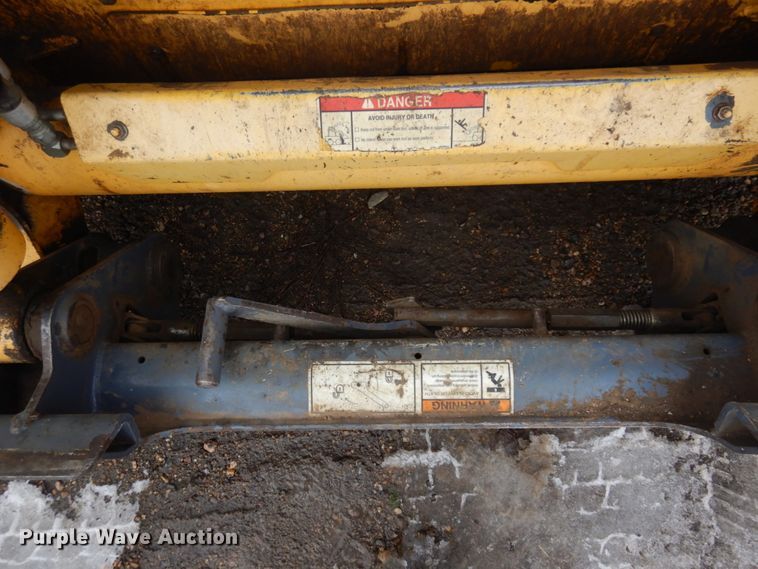 image for item KE9293 2008 Gehl 7810E  skid steer loader