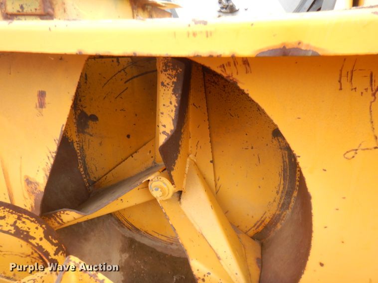 image for item KE9293 2008 Gehl 7810E  skid steer loader