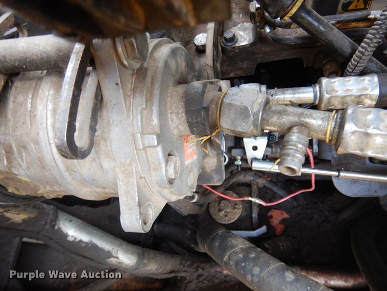 image for item KE9293 2008 Gehl 7810E  skid steer loader