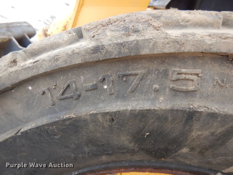 image for item KE9293 2008 Gehl 7810E  skid steer loader