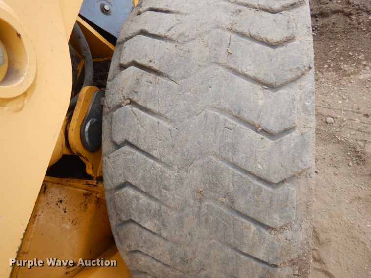 image for item KE9293 2008 Gehl 7810E  skid steer loader