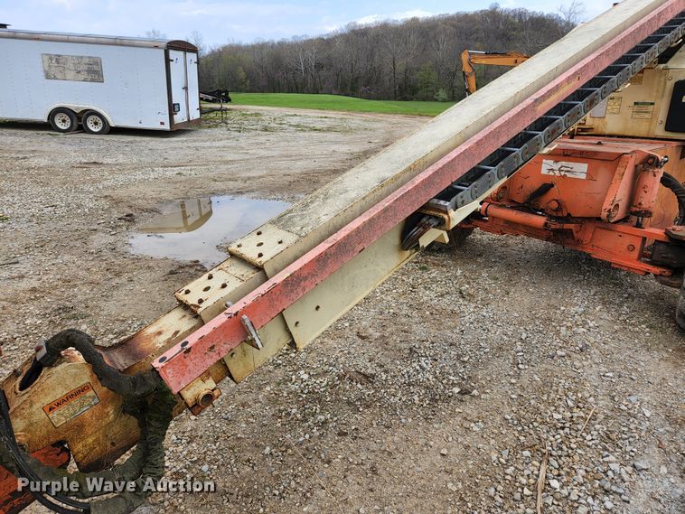 image for item KE9742 1991 JLG 60  boom lift