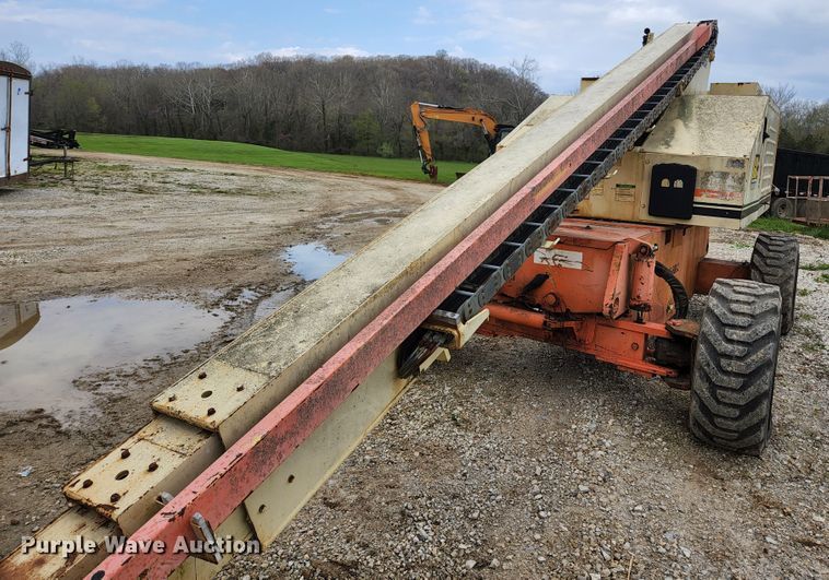 image for item KE9742 1991 JLG 60  boom lift