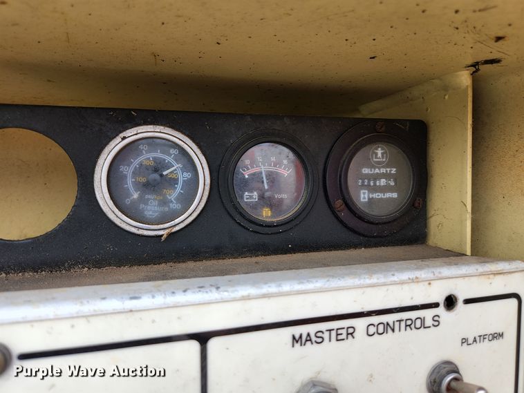 image for item KE9742 1991 JLG 60  boom lift