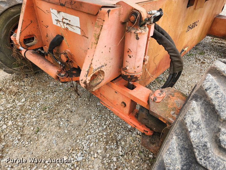 image for item KE9742 1991 JLG 60  boom lift