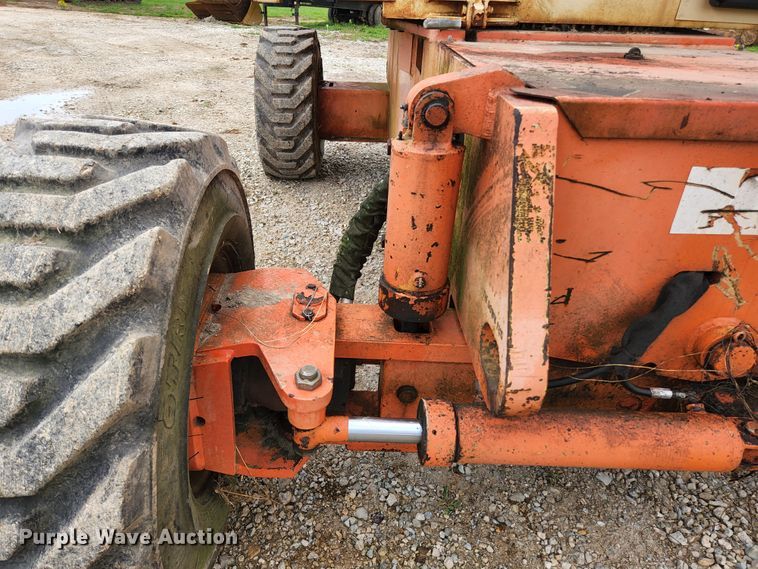 image for item KE9742 1991 JLG 60  boom lift