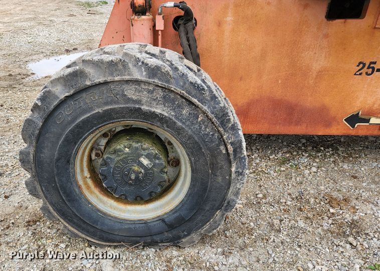 image for item KE9742 1991 JLG 60  boom lift