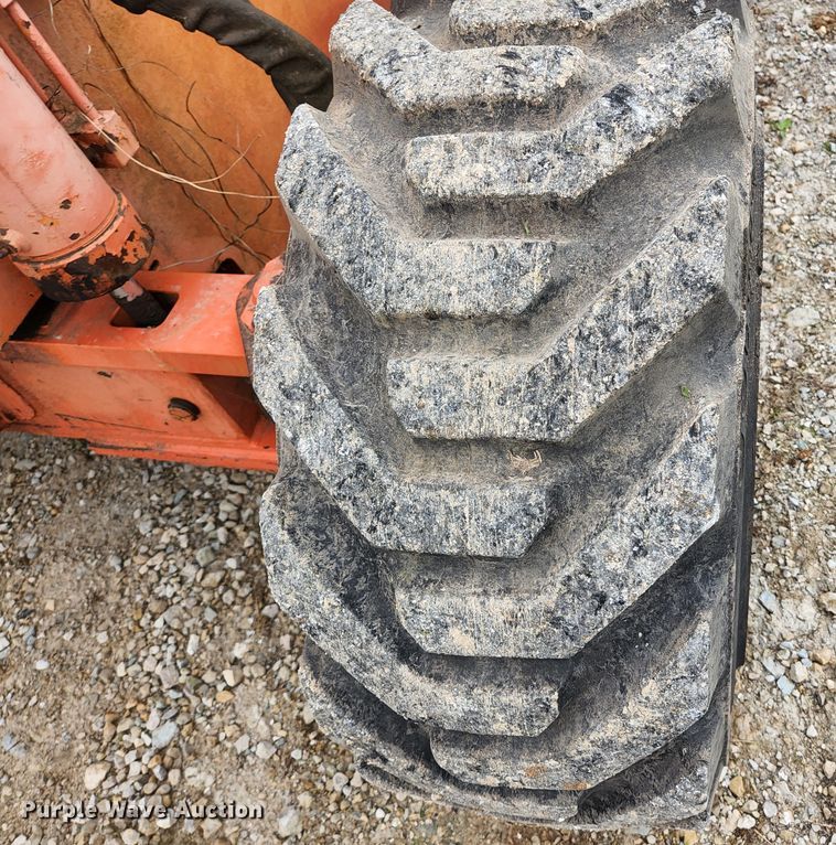 image for item KE9742 1991 JLG 60  boom lift