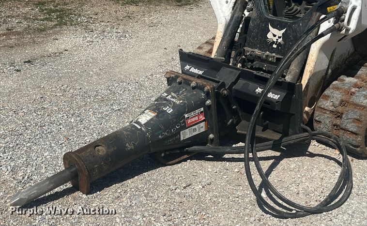 image for item KG9762 Bobcat HB1180  skid steer breaker