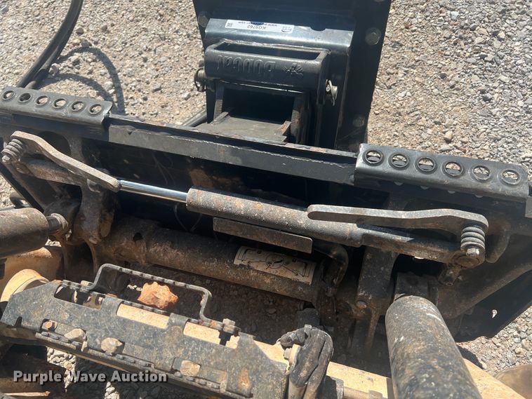 image for item KG9762 Bobcat HB1180  skid steer breaker