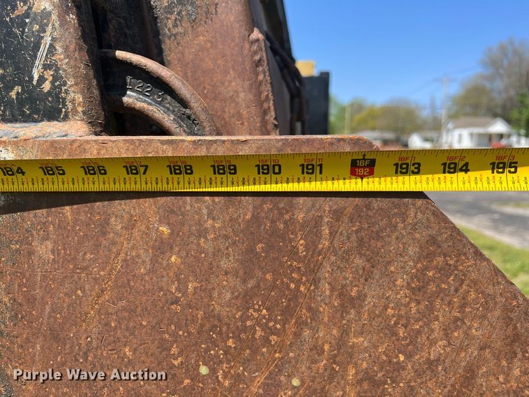 image for item KG9773 2007 Kenworth T300  dump truck