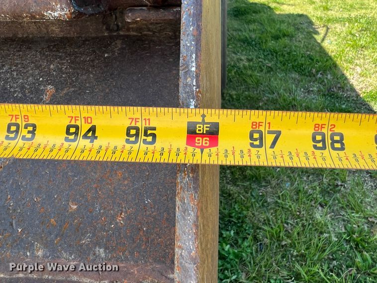 image for item KG9773 2007 Kenworth T300  dump truck