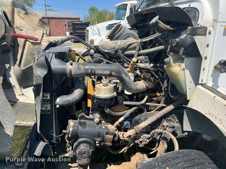 image for item KG9773 2007 Kenworth T300  dump truck