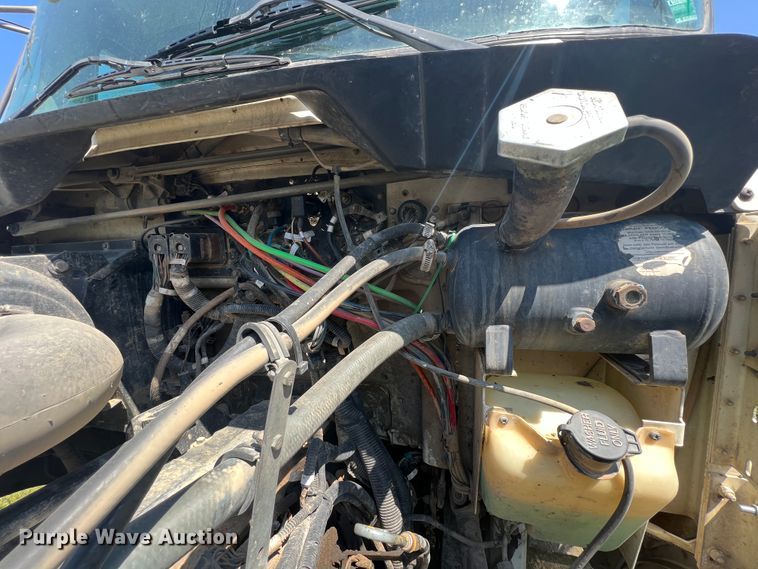 image for item KG9773 2007 Kenworth T300  dump truck