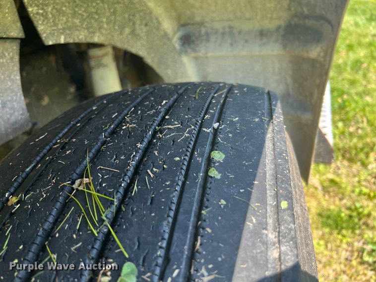 image for item KG9773 2007 Kenworth T300  dump truck