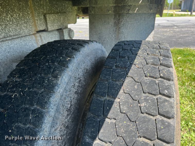 image for item KG9773 2007 Kenworth T300  dump truck