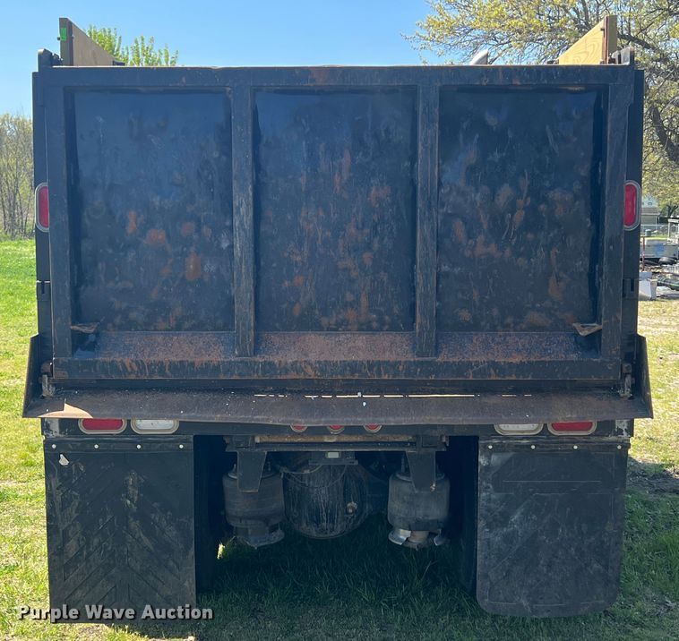 image for item KG9774 2014 Western Star 4700SF  dump truck